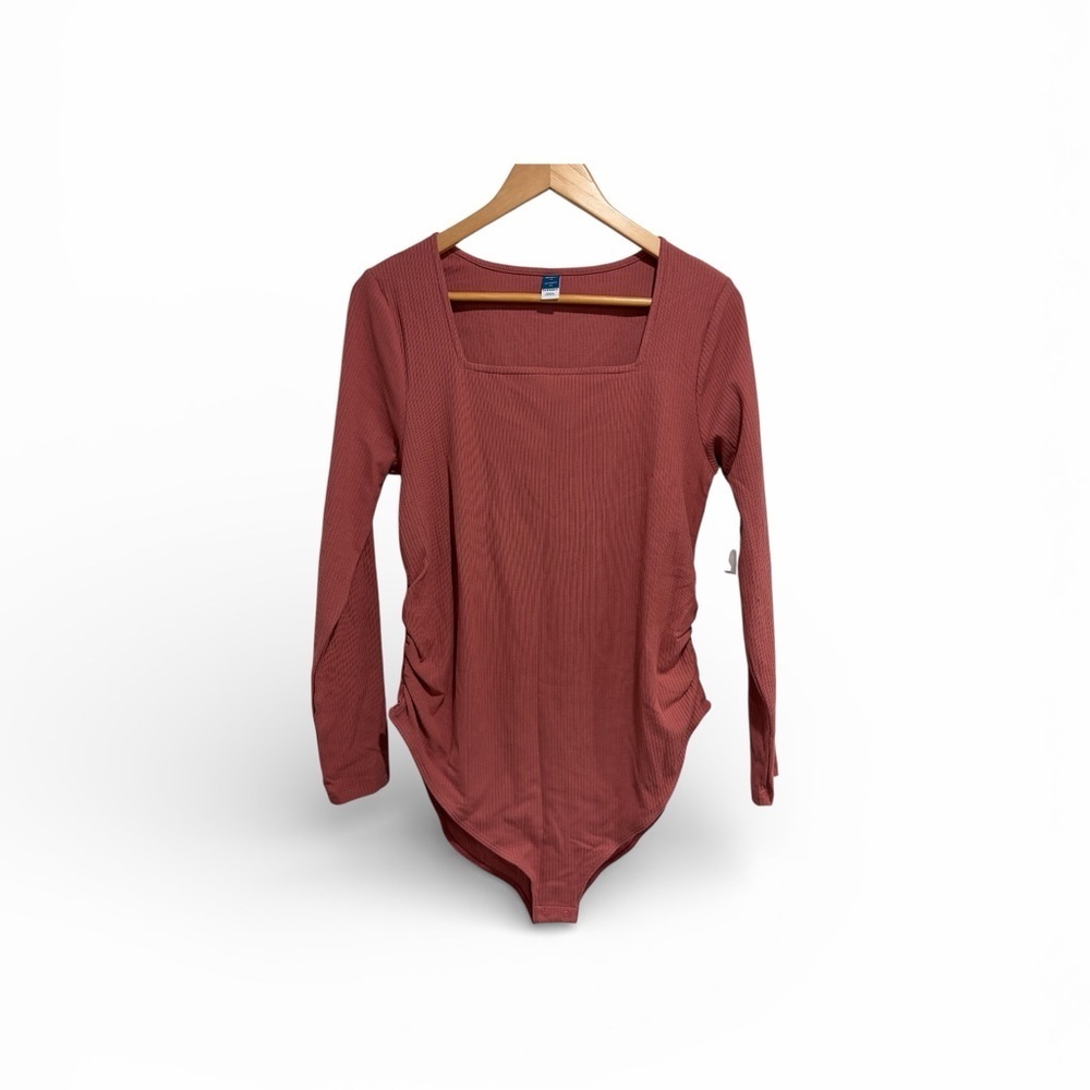 2/$25 Old Navy Maternity Long Sleeve Square Neck Ribbed Body Suit with Ruching